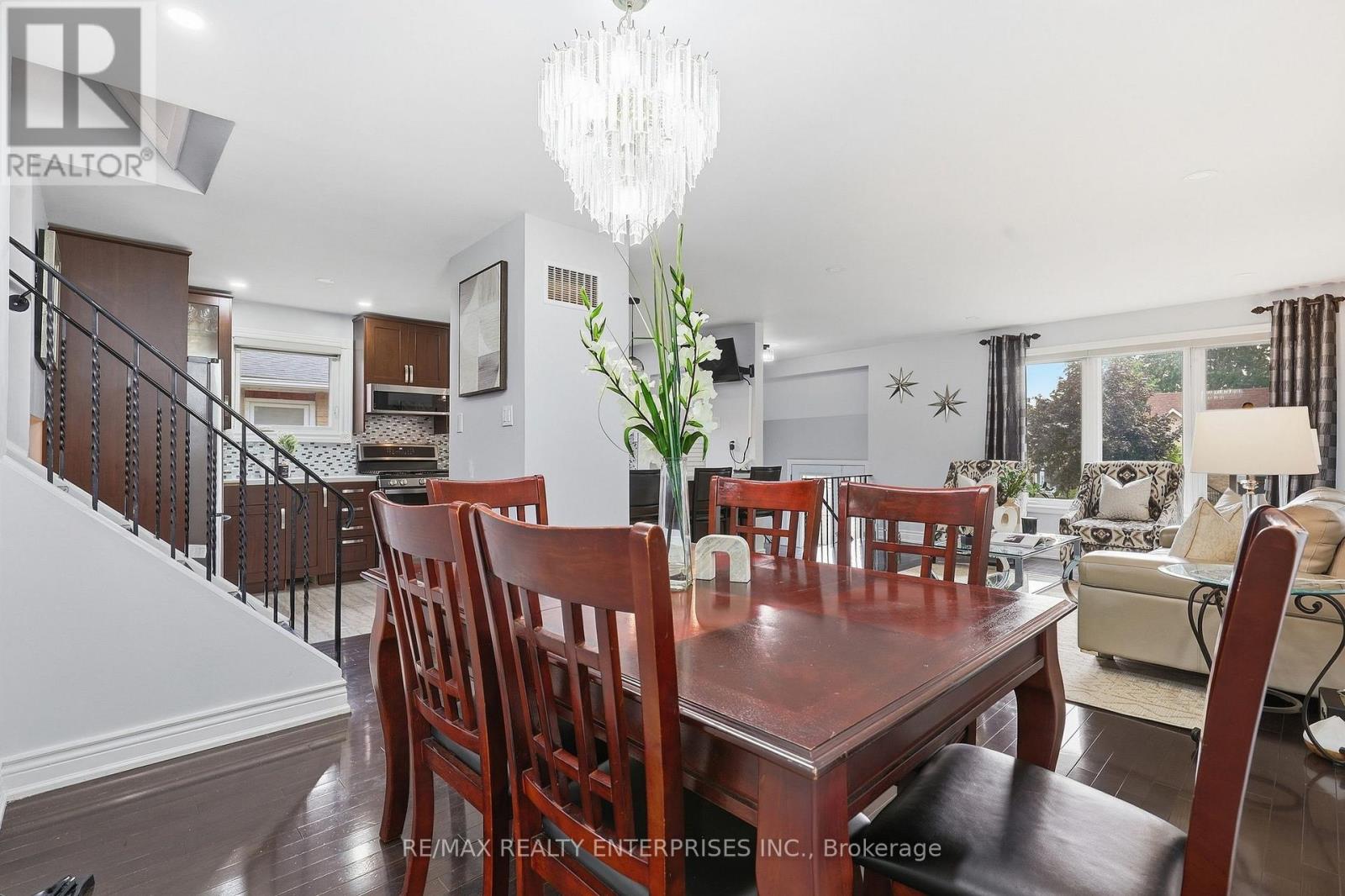 2506 Cobbinshaw Circle Property Photo 8