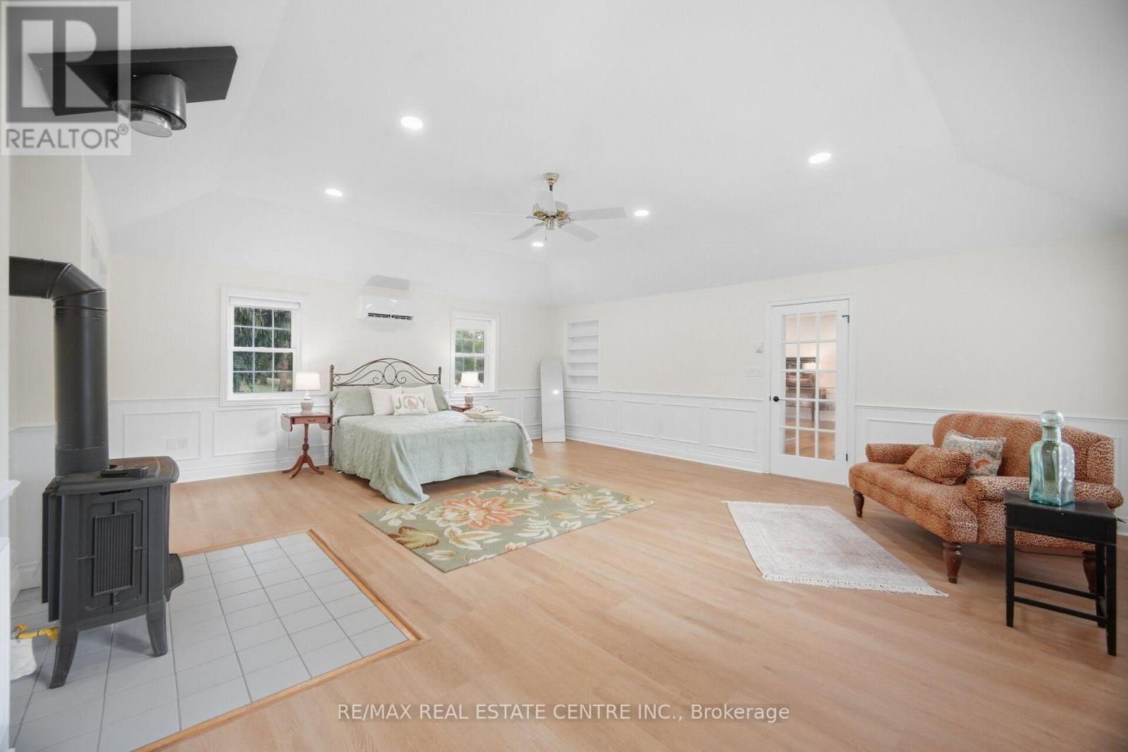 10245 Old Pine Crest Road Property Photo 18