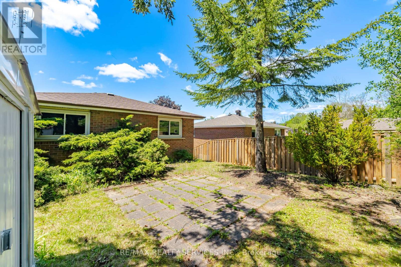 33 Hesp Drive Property Photo 38