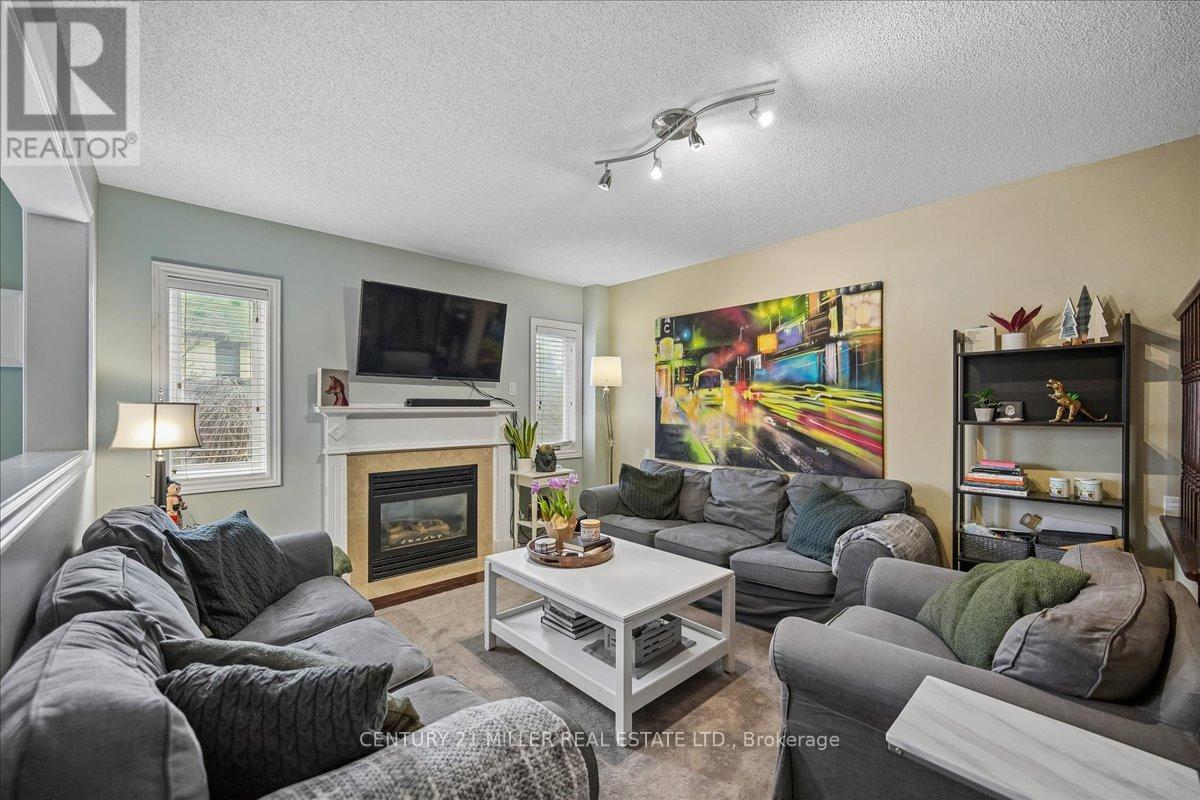 2400 Sequoia Way Property Photo 11
