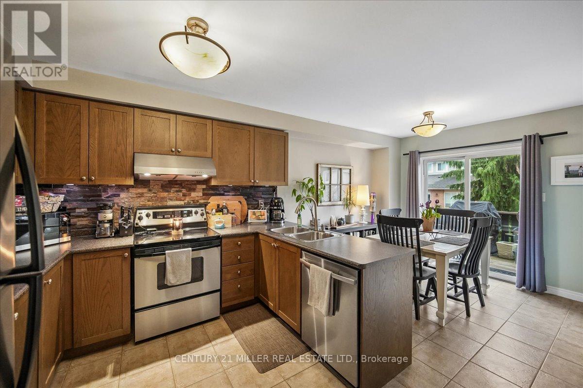 2400 Sequoia Way Property Photo 17