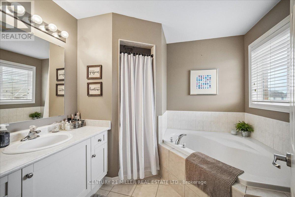 2400 Sequoia Way Property Photo 22