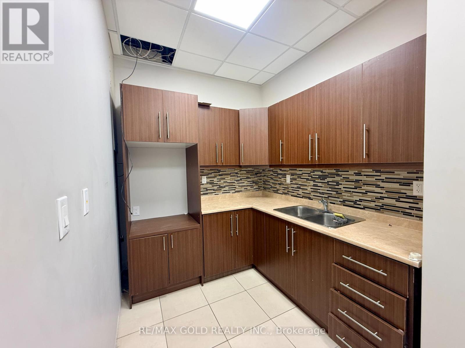 # 116 - 2980 Drew Road Property Photo 9
