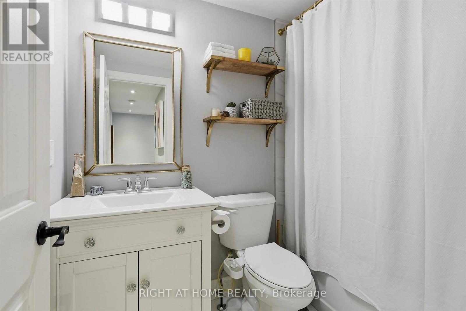 45 - 4101 Westminster Place Property Photo 20