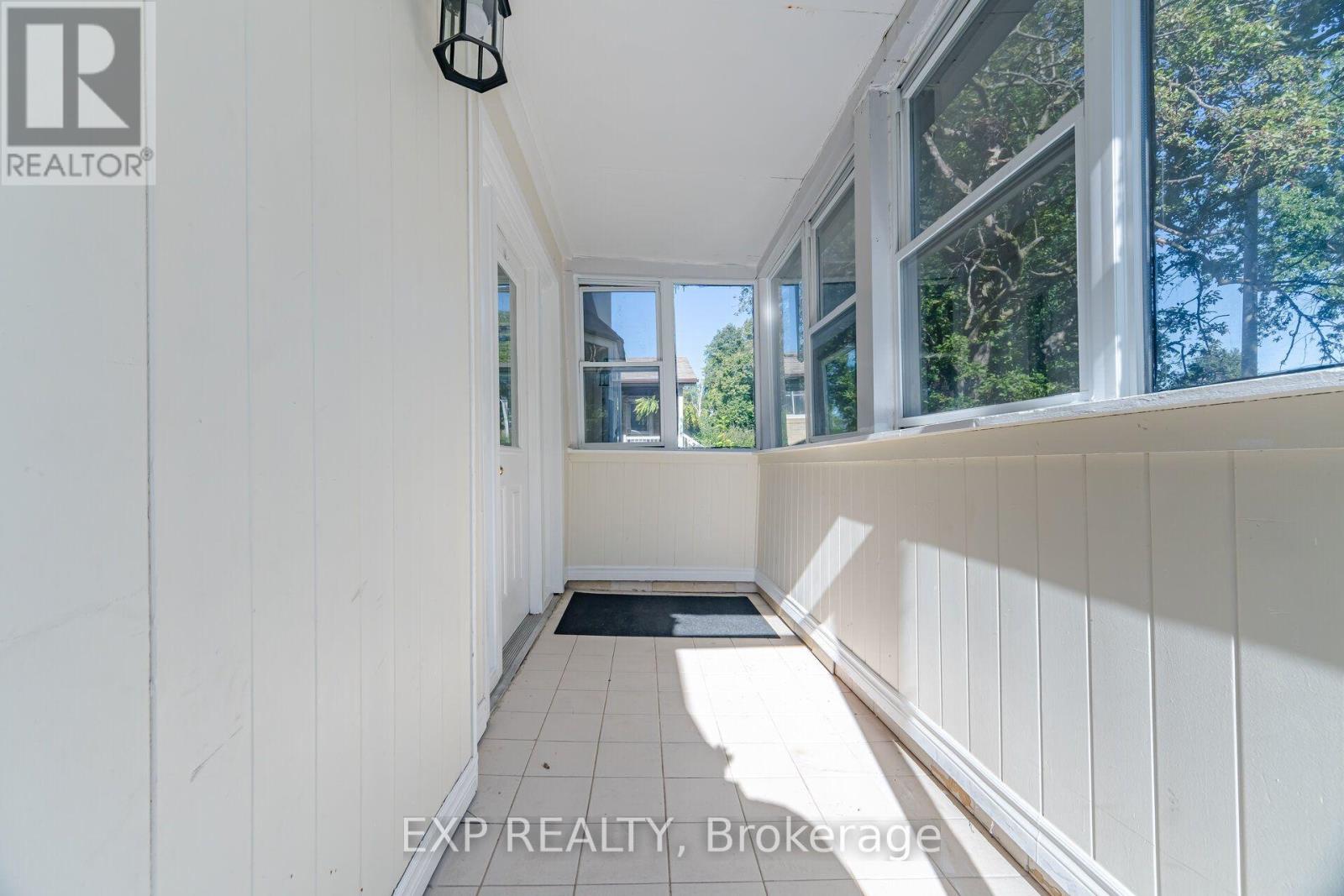 30 Herkley Drive Property Photo 4