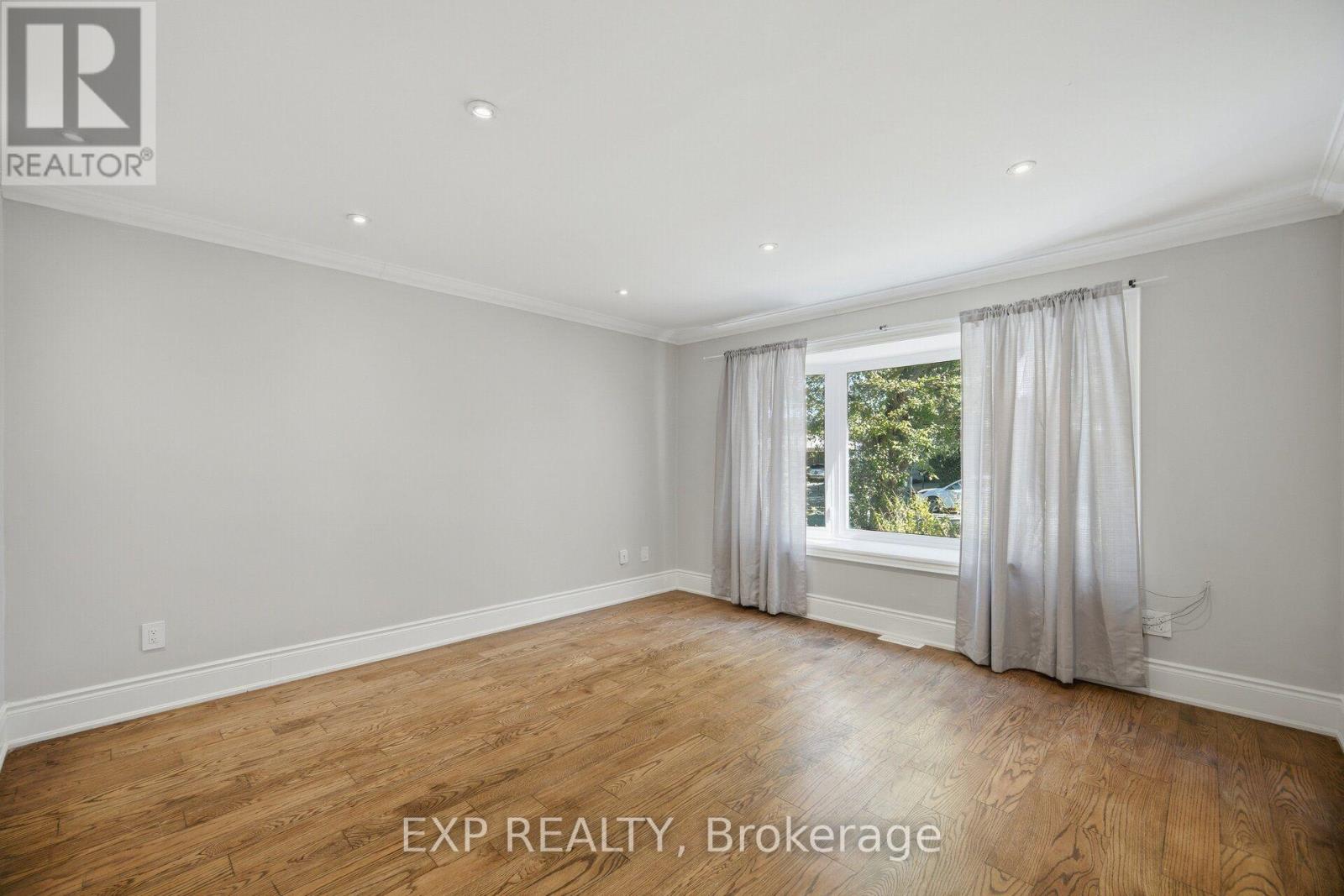 30 Herkley Drive Property Photo 8