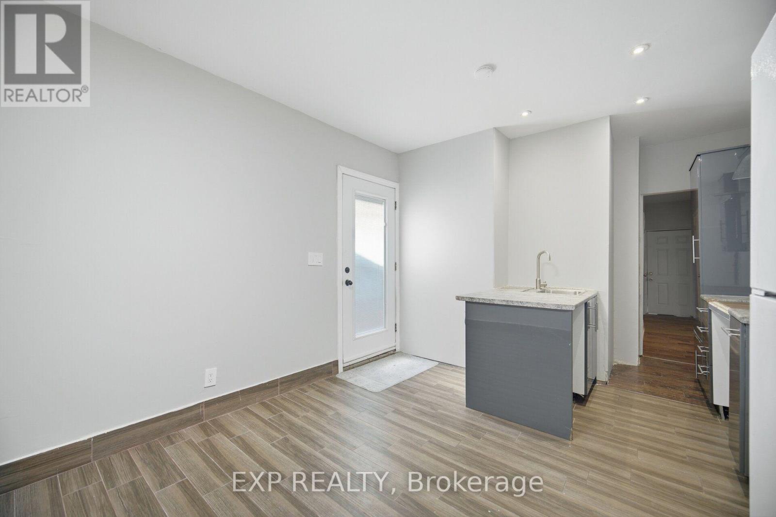 30 Herkley Drive Property Photo 25