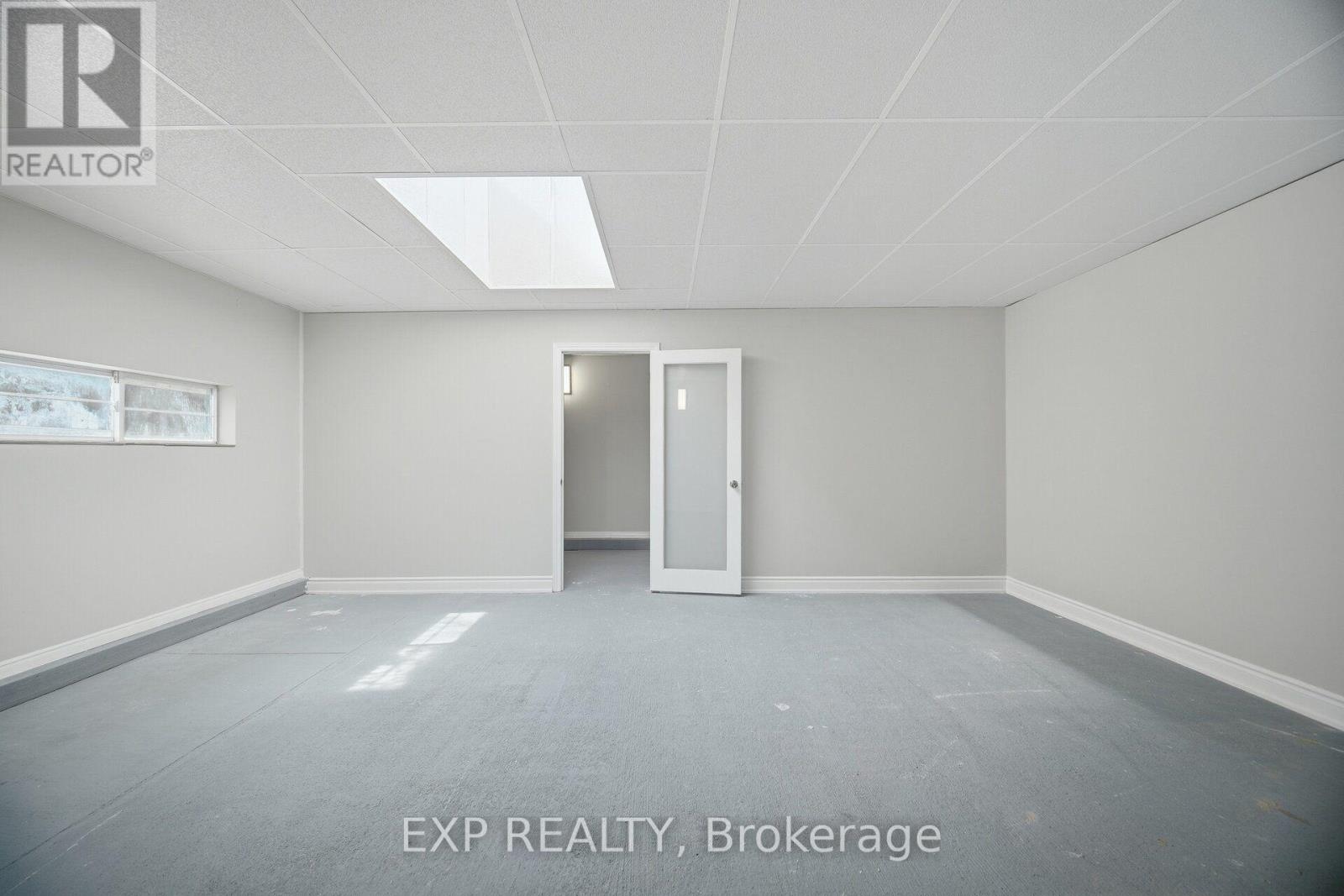30 Herkley Drive Property Photo 26