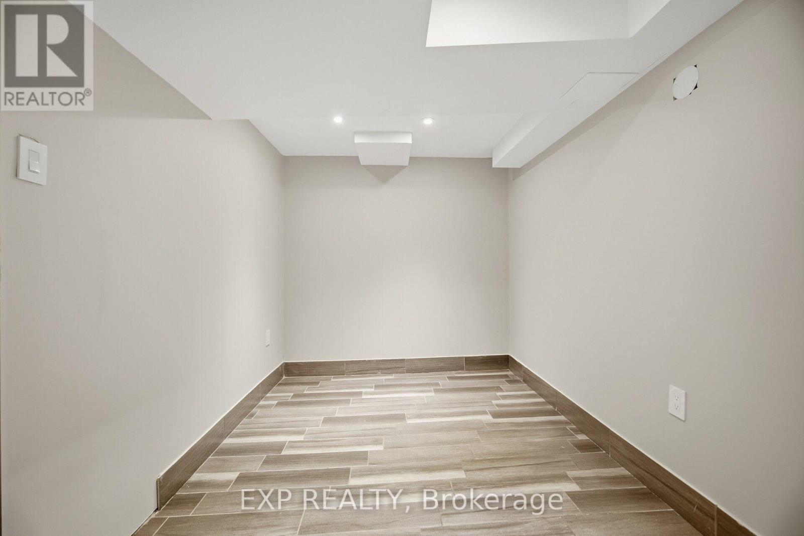 30 Herkley Drive Property Photo 47