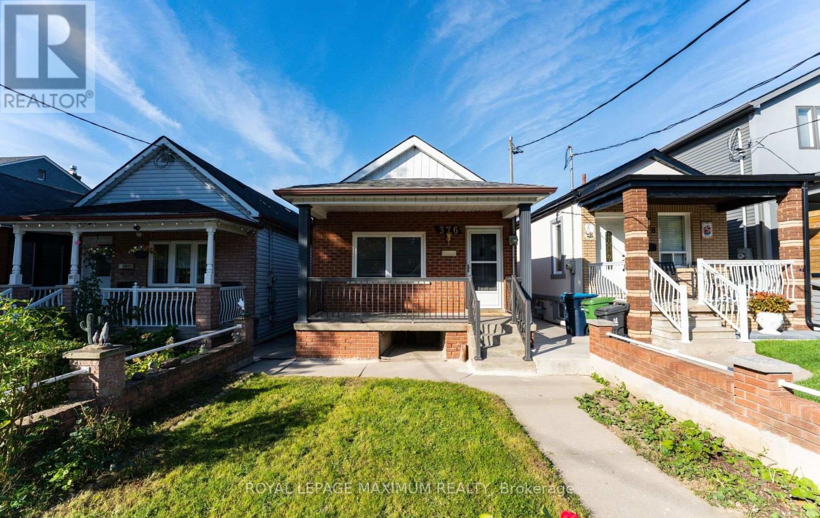 376 Mcroberts Avenue Property Photo 1