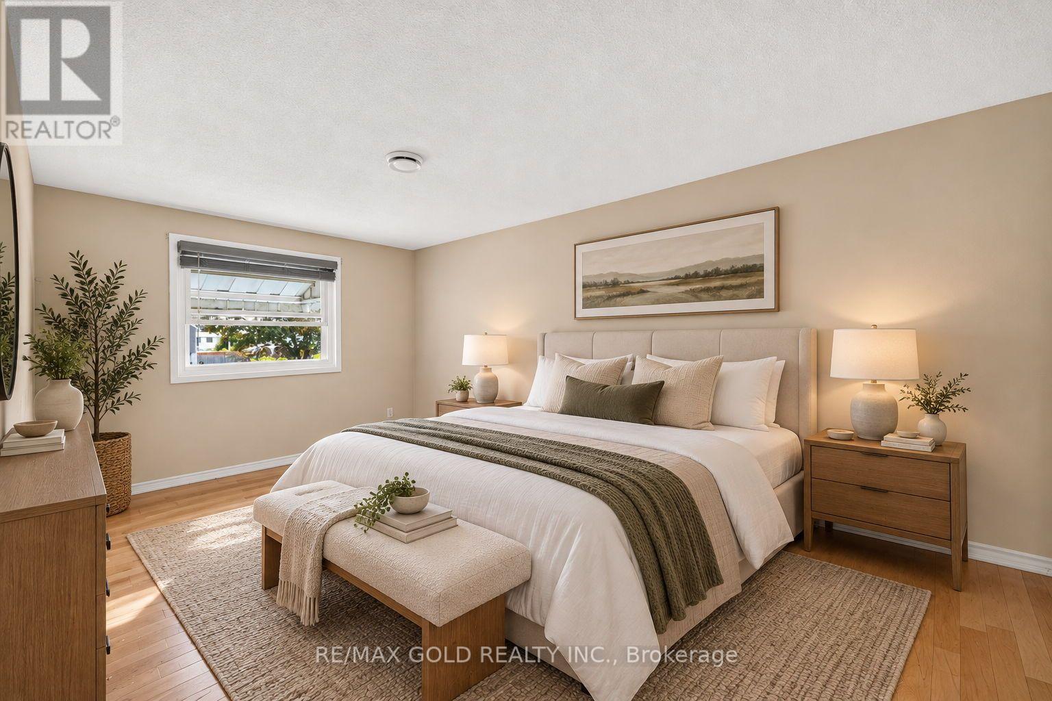 6 Jennifer Square Property Photo 22