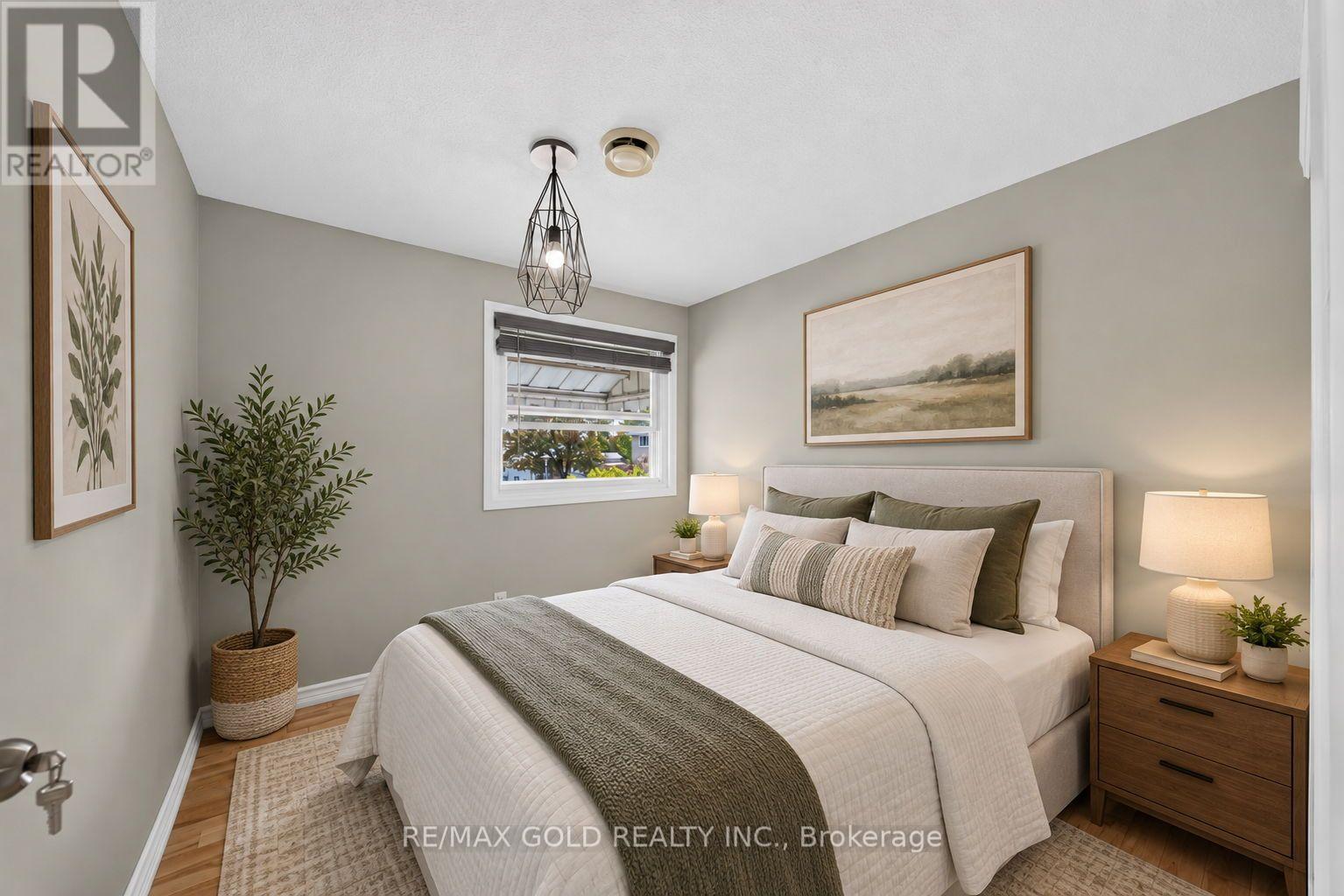 6 Jennifer Square Property Photo 25