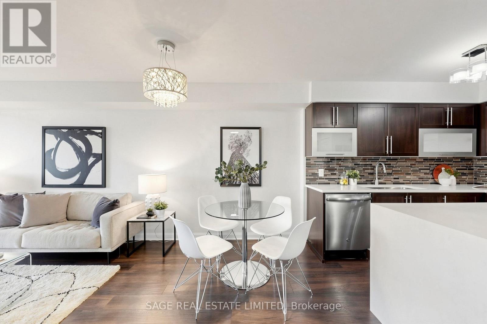605 - 1 Michael Power Place Property Photo 15