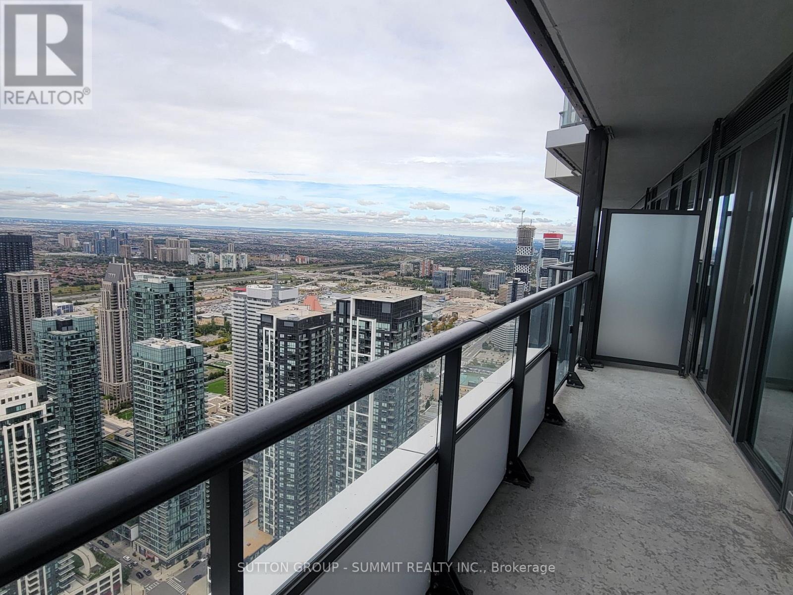 5903 - 448 Burnhamthorpe Road W Property Photo 25