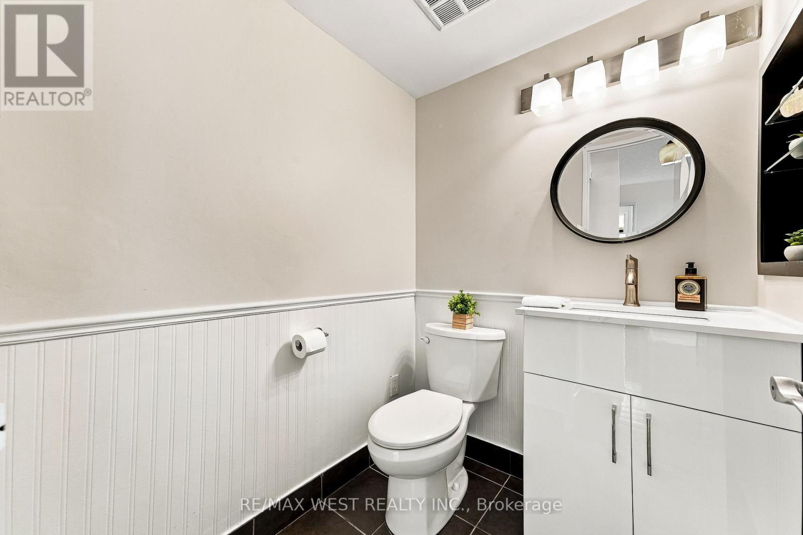 1009 - 1320 Islington Avenue Property Photo 12