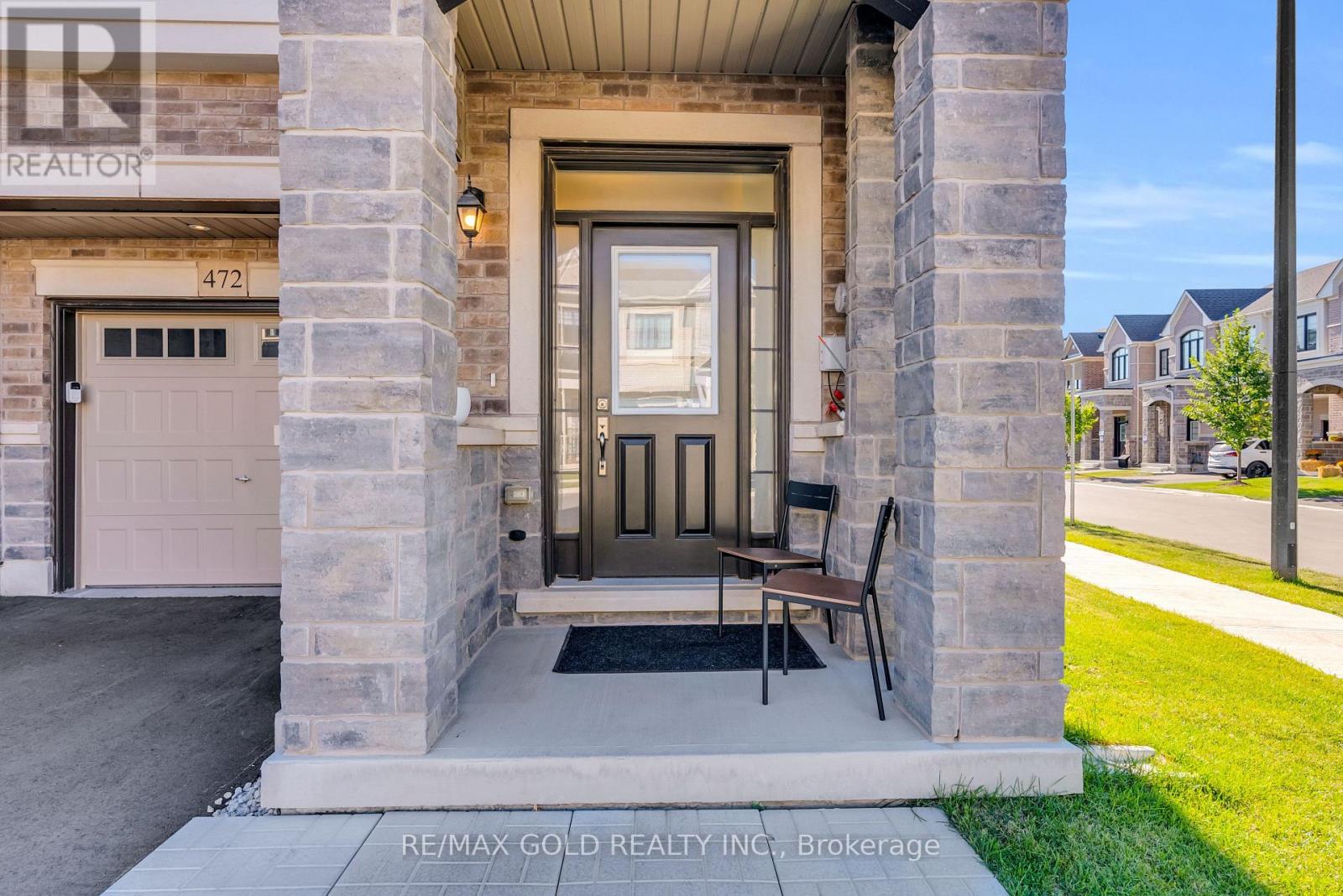 472 Celandine Terrace Property Photo 3