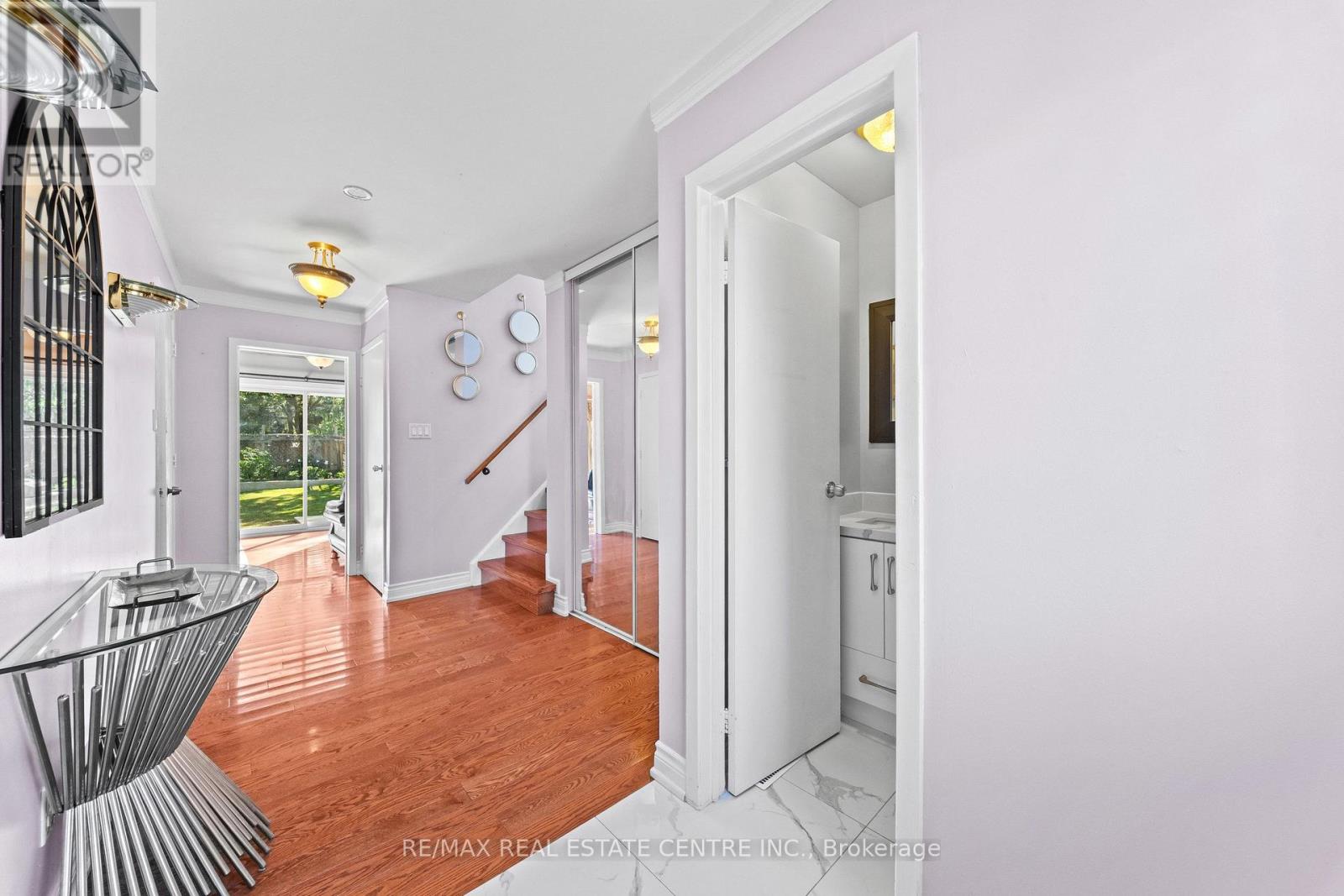 27 Jefferson Road Property Photo 4