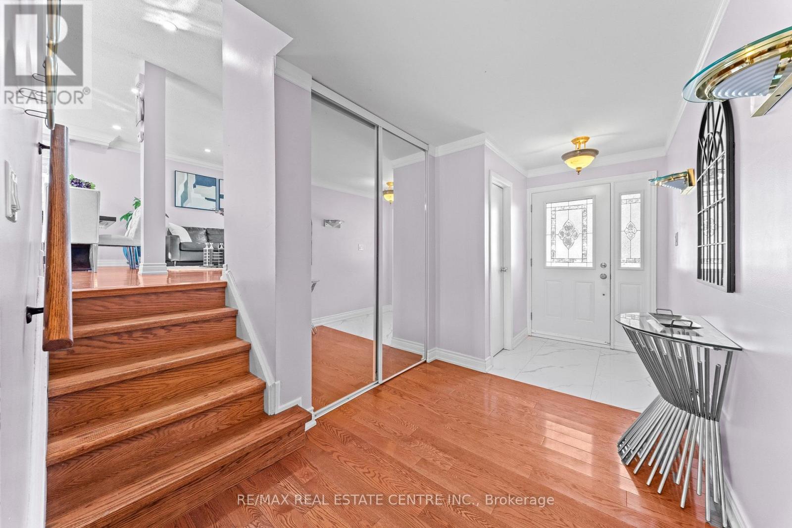 27 Jefferson Road Property Photo 5