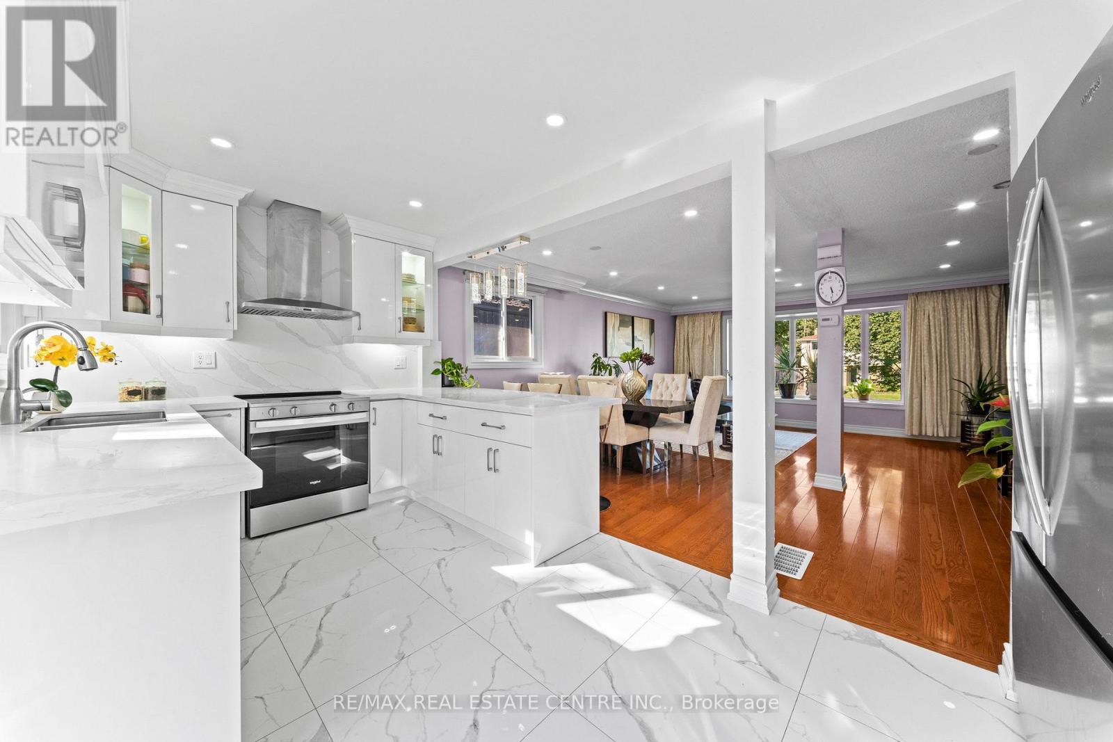 27 Jefferson Road Property Photo 13