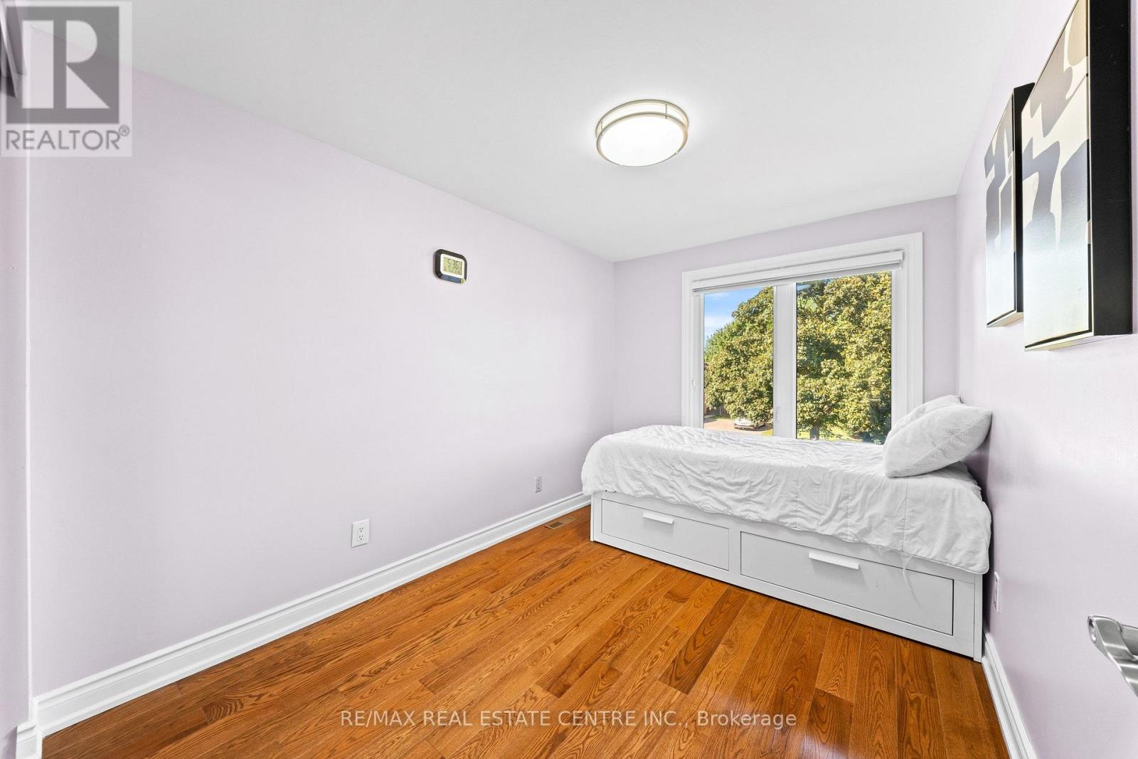 27 Jefferson Road Property Photo 29