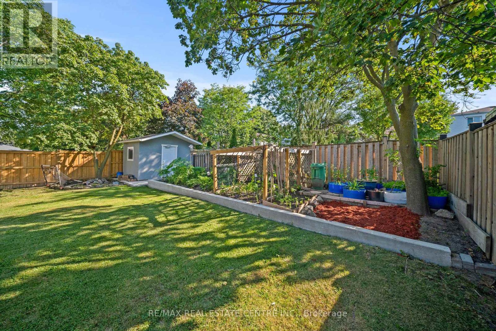 27 Jefferson Road Property Photo 41