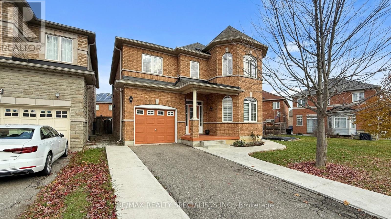13 Ledgerock Road Property Photo 2