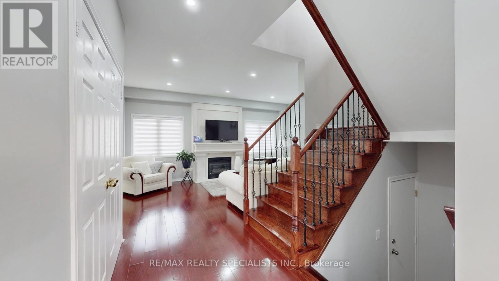 13 Ledgerock Road Property Photo 21