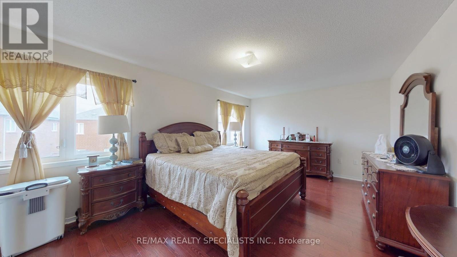 13 Ledgerock Road Property Photo 22