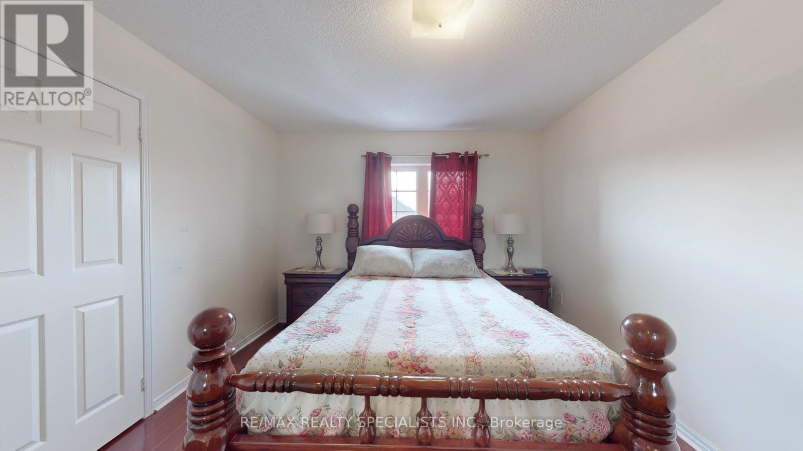 13 Ledgerock Road Property Photo 33