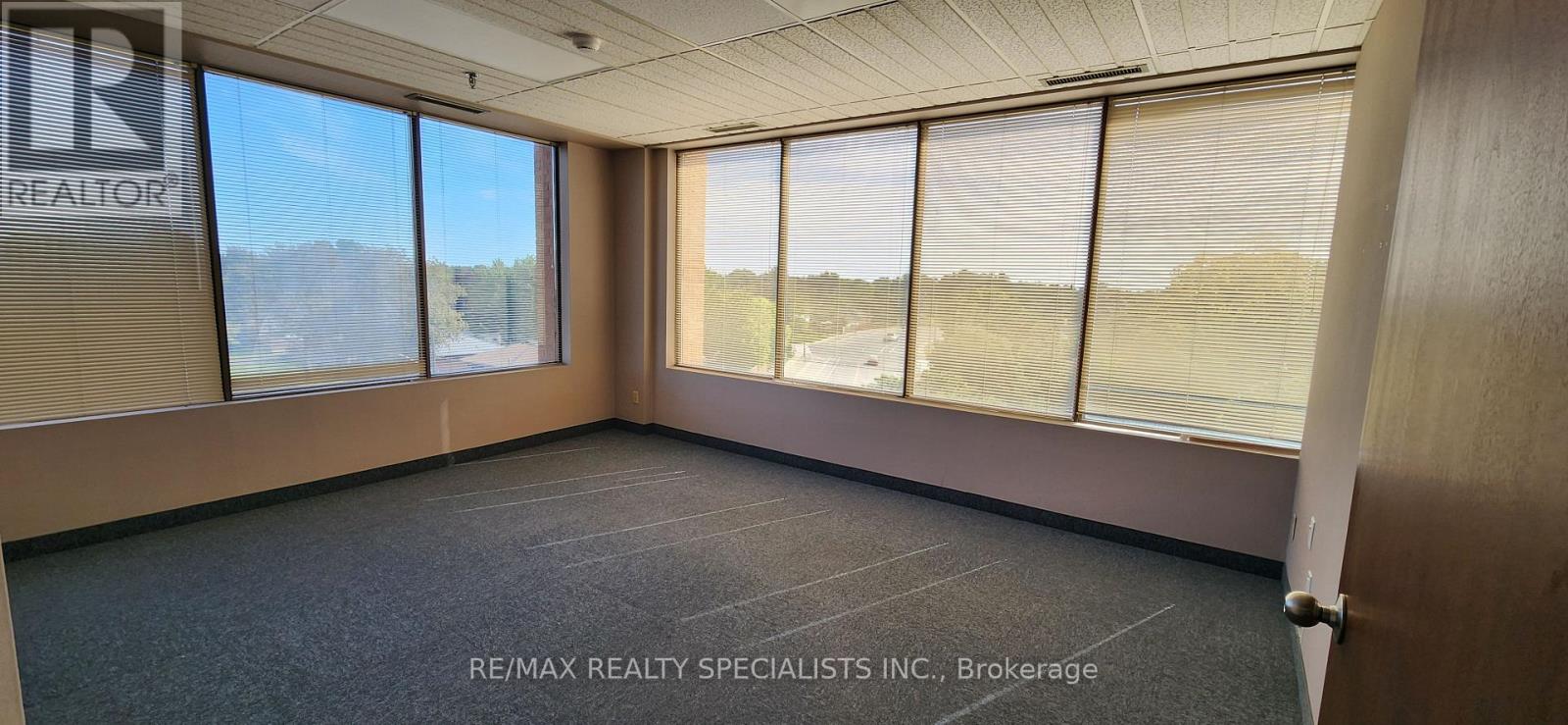 401 - 130 Dundas Street E Property Photo 8