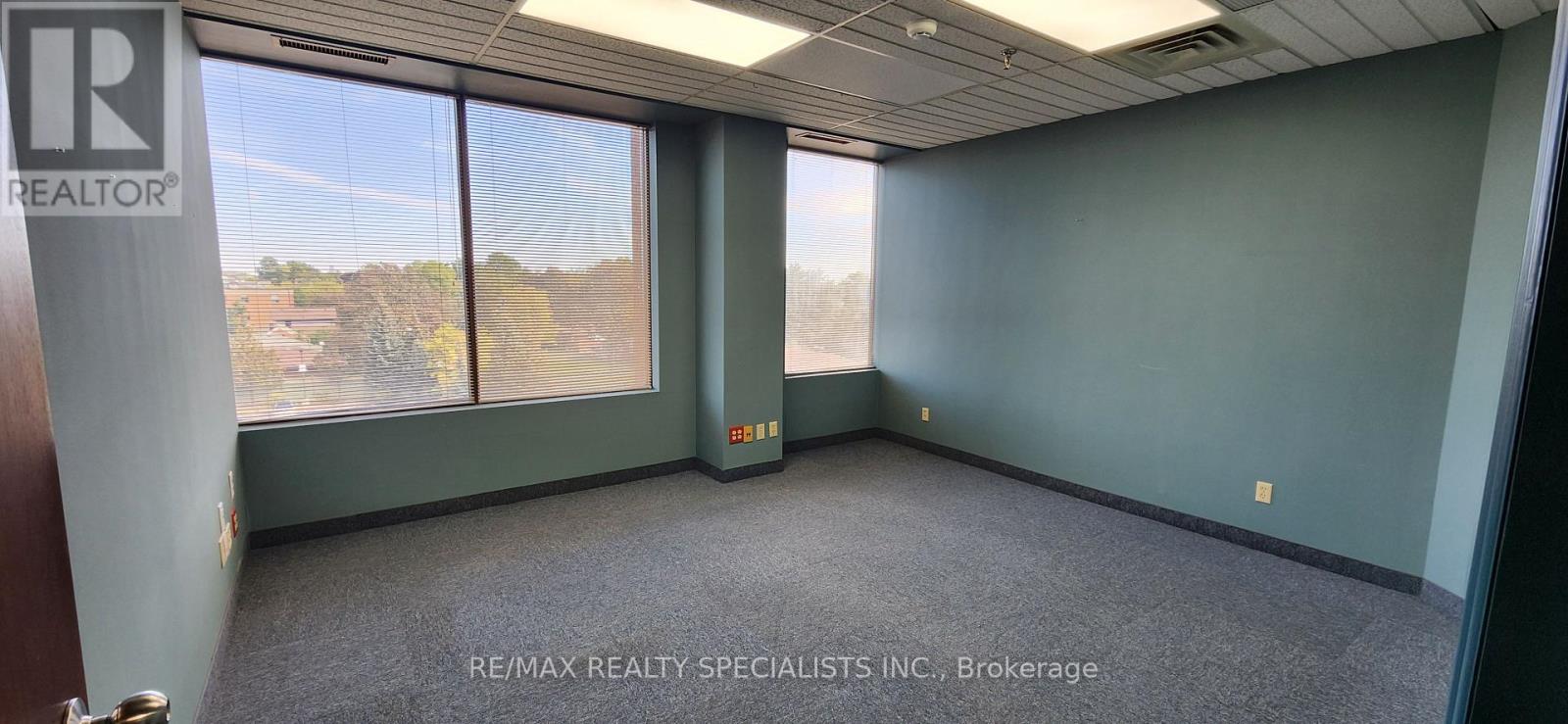 401 - 130 Dundas Street E Property Photo 9
