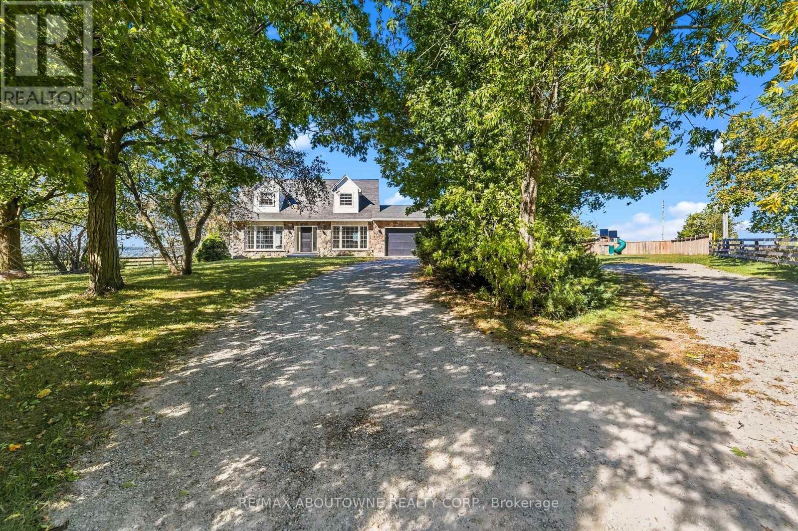 5367 2 Side Road Property Photo 37