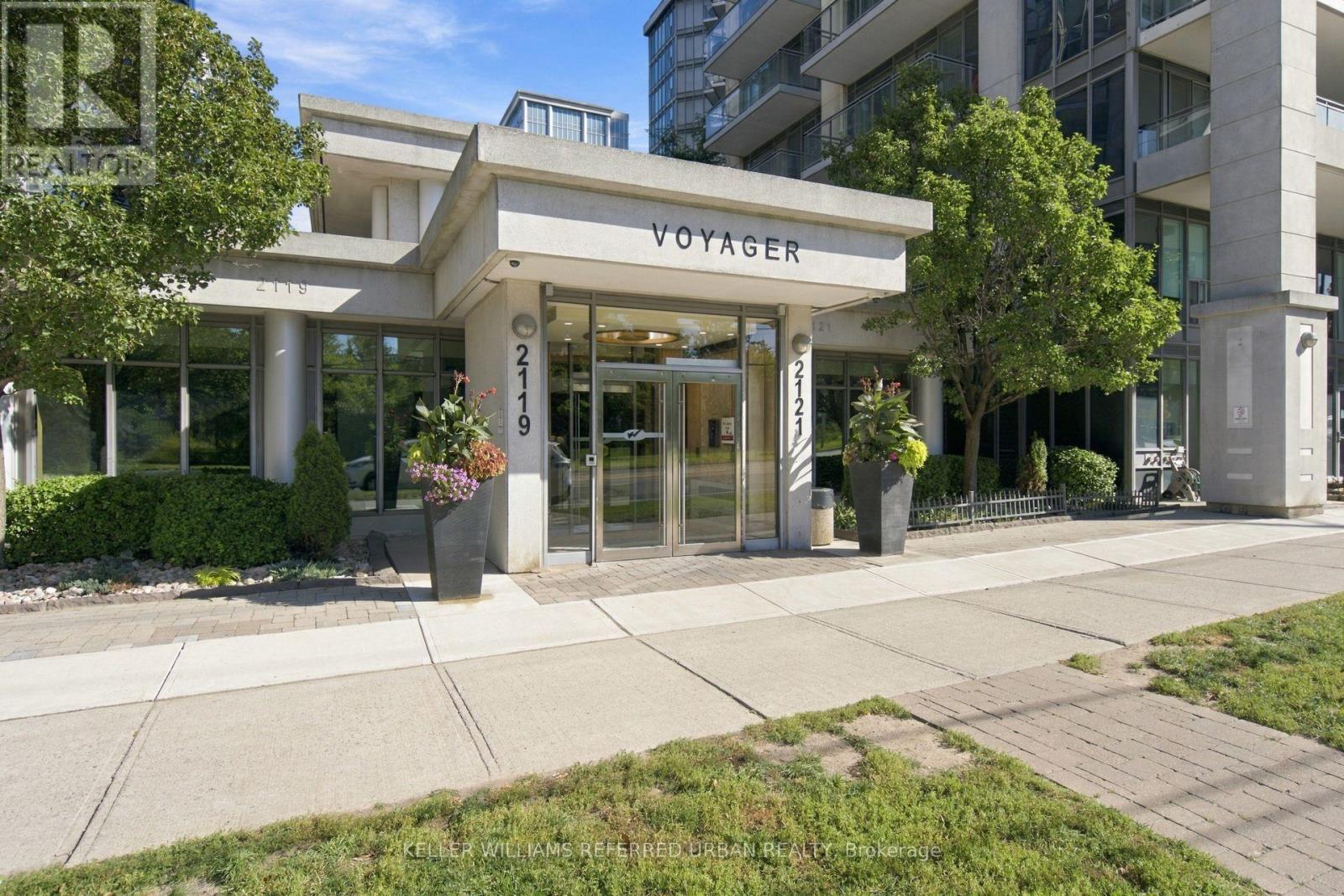 912 - 2119 Lake Shore Boulevard W Property Photo 1