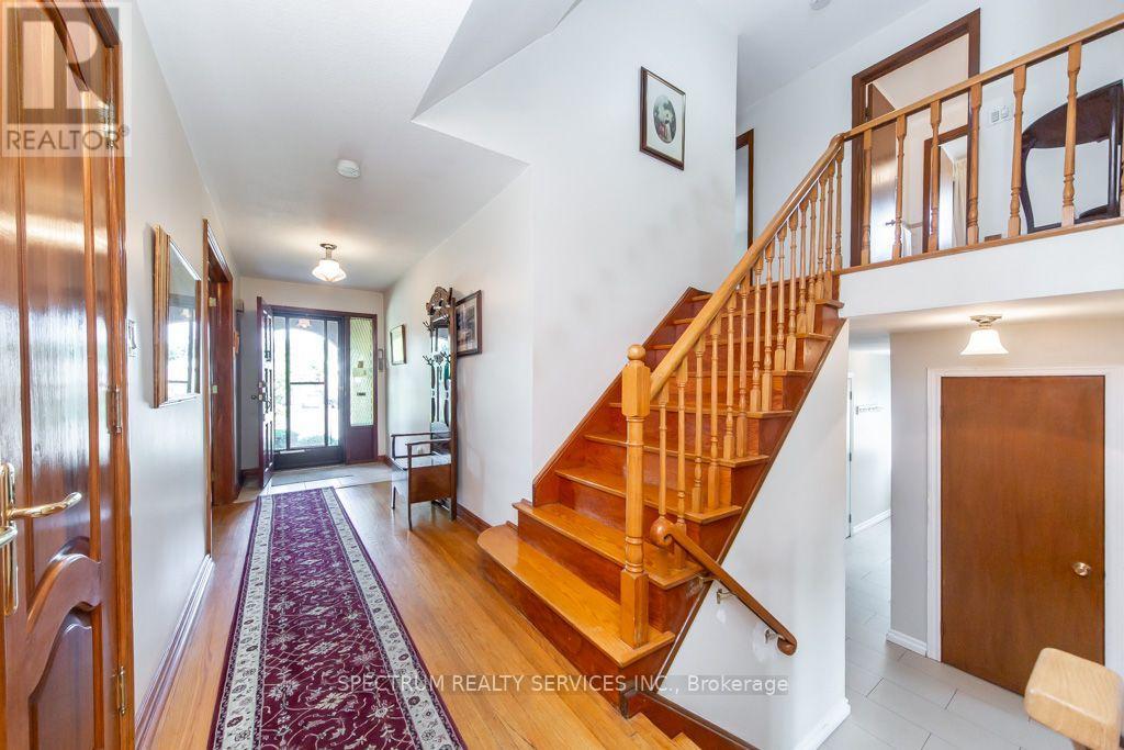 16 Burin Court Property Photo 5