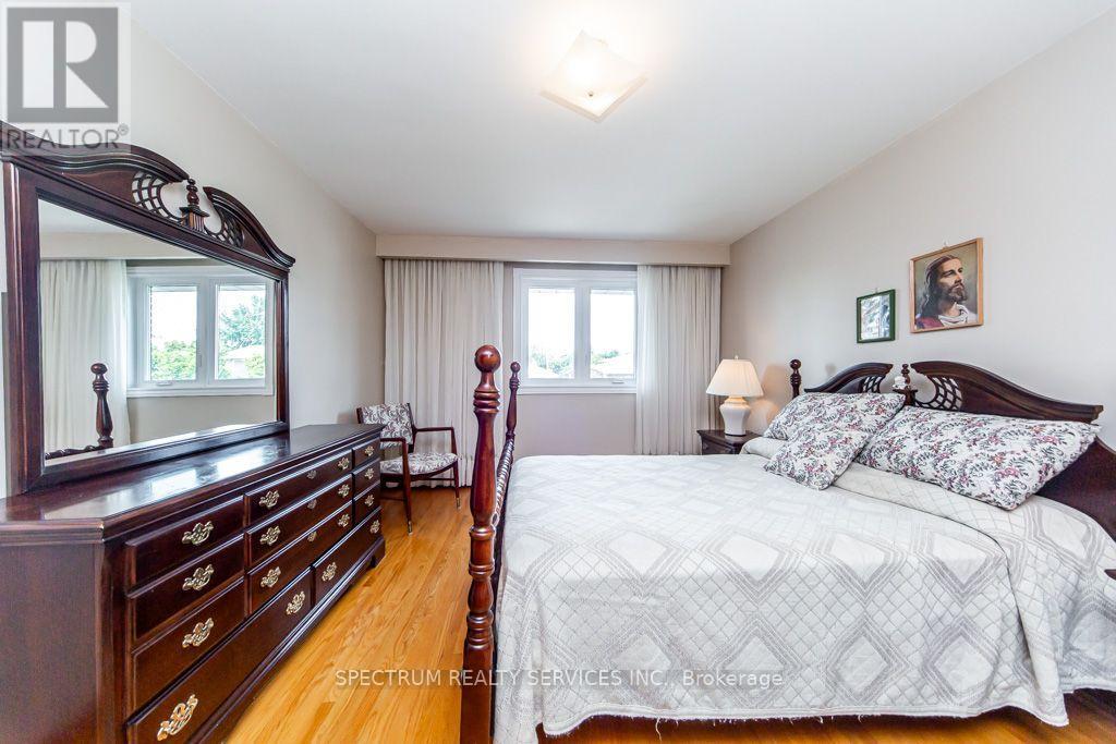 16 Burin Court Property Photo 28