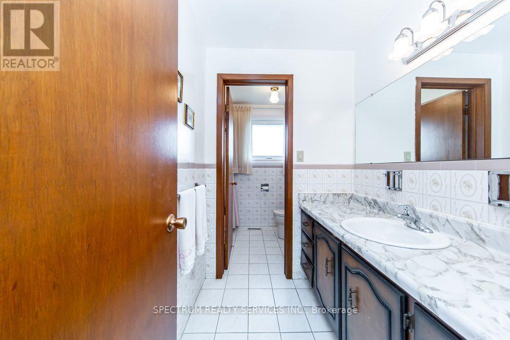 16 Burin Court Property Photo 31