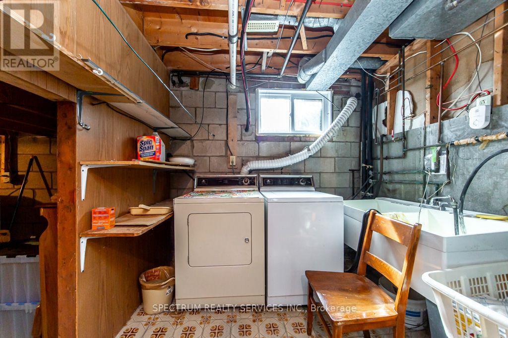 16 Burin Court Property Photo 40