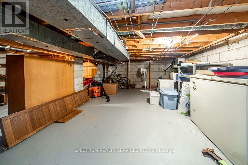 16 Burin Court Property Photo 41