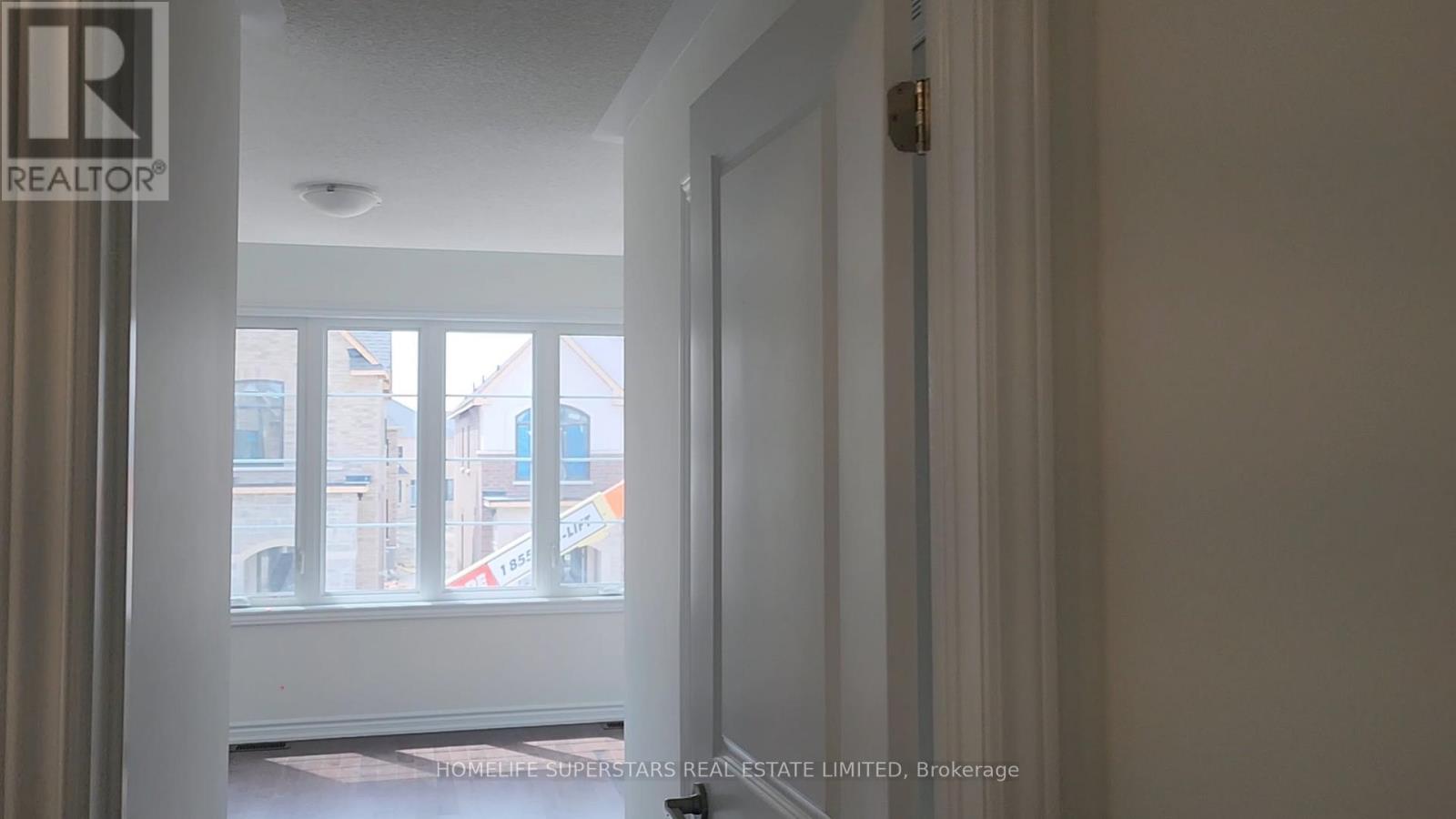 1499 Kitchen Court N Property Photo 10