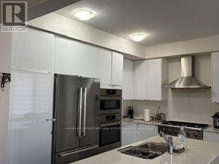 1499 Kitchen Court N Property Photo 11