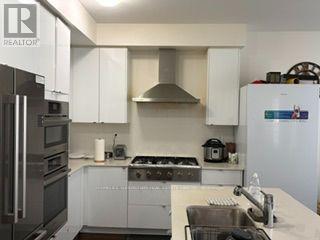 1499 Kitchen Court N Property Photo 12