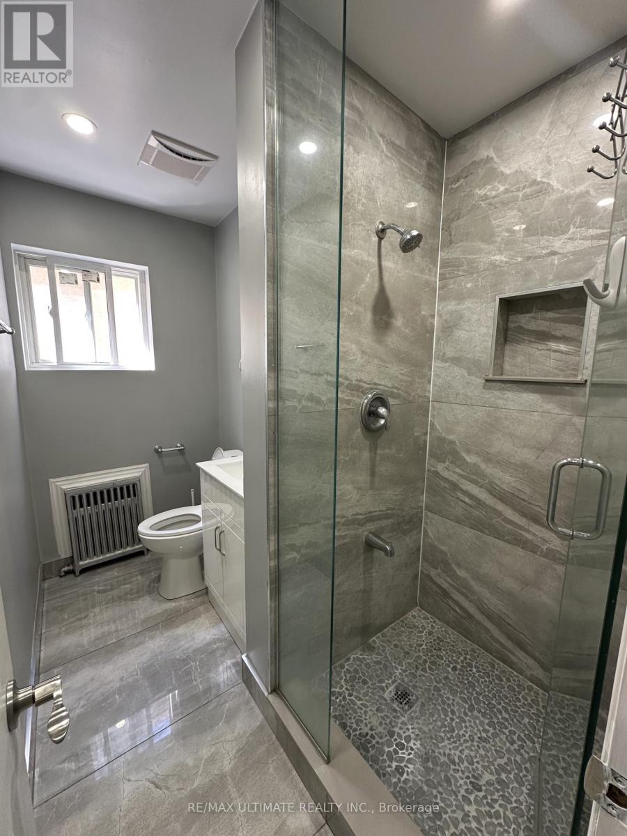 Unit A - 1705 Jane Street Property Photo 4