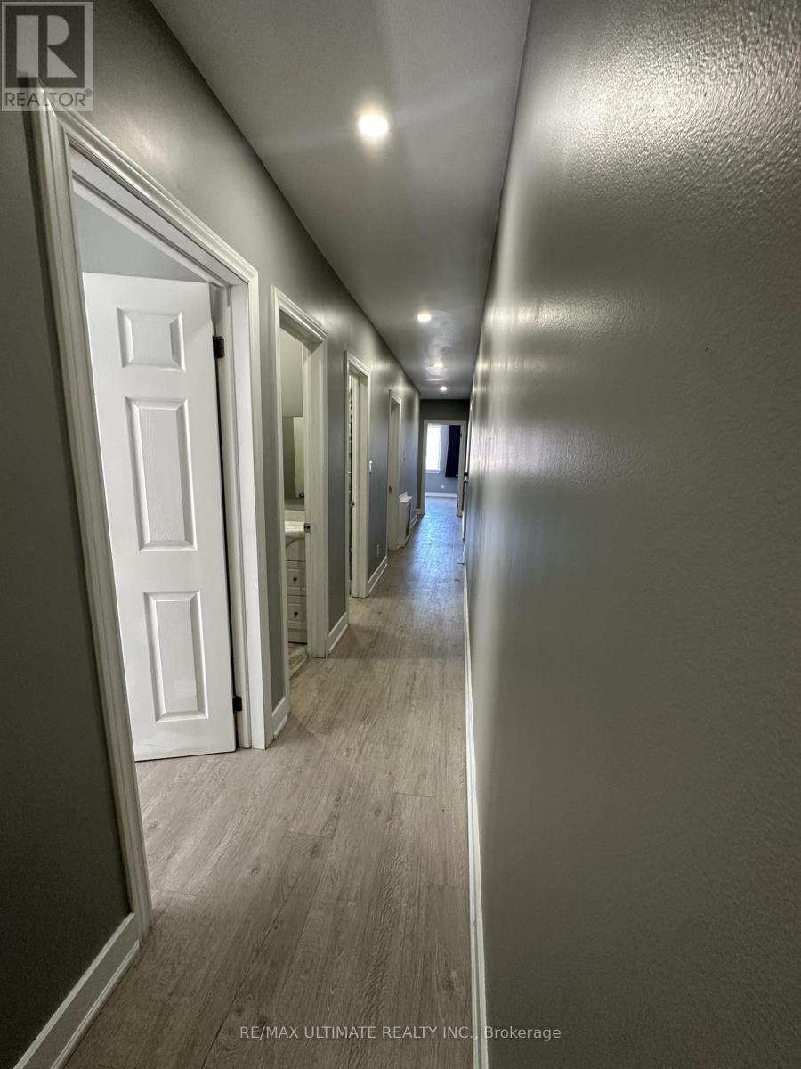 Unit A - 1705 Jane Street Property Photo 10