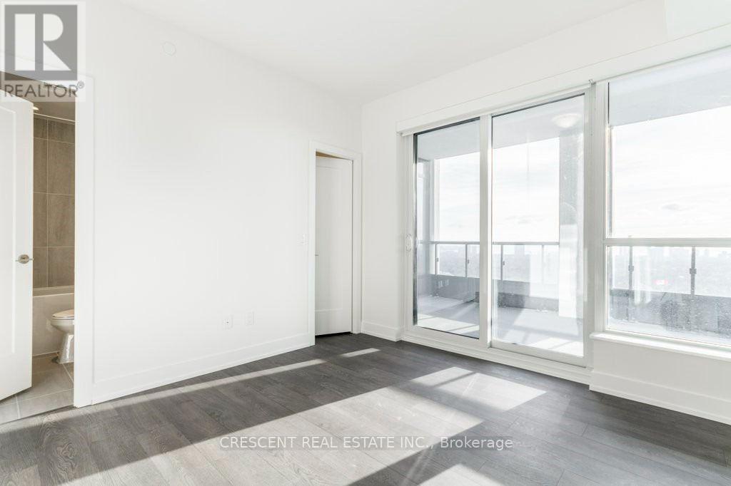 3829 - 5 Mabelle Avenue Property Photo 16