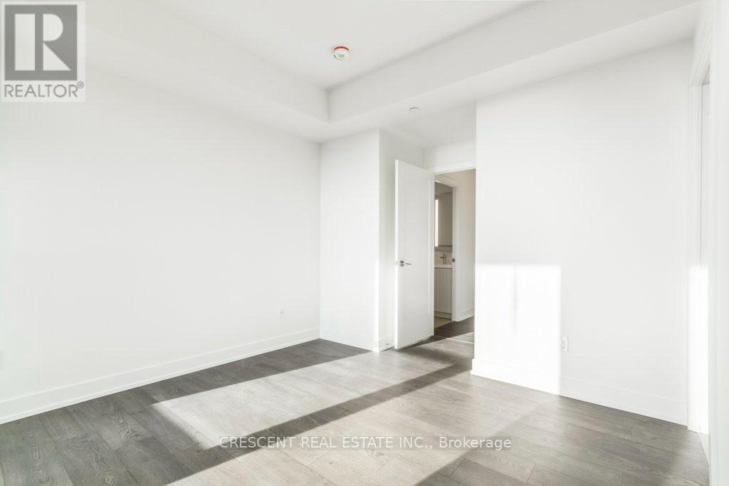 3829 - 5 Mabelle Avenue Property Photo 20