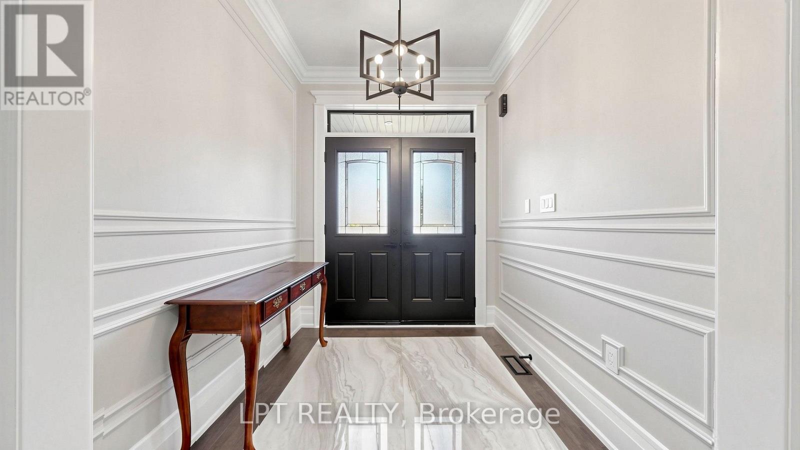 4 Plentywood Drive Property Photo 3