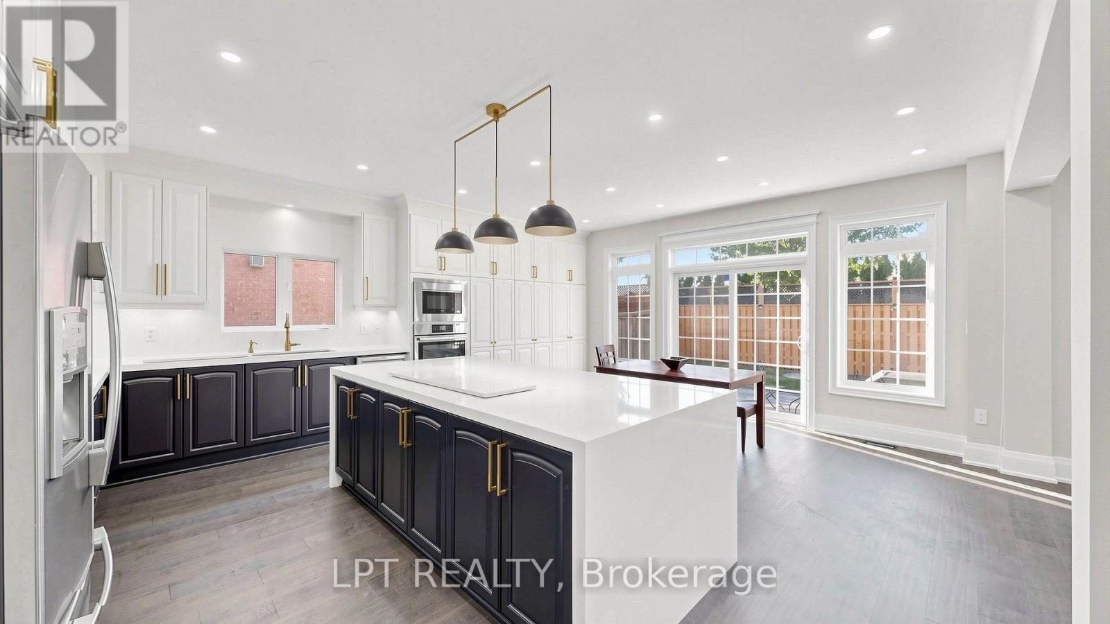 4 Plentywood Drive Property Photo 12