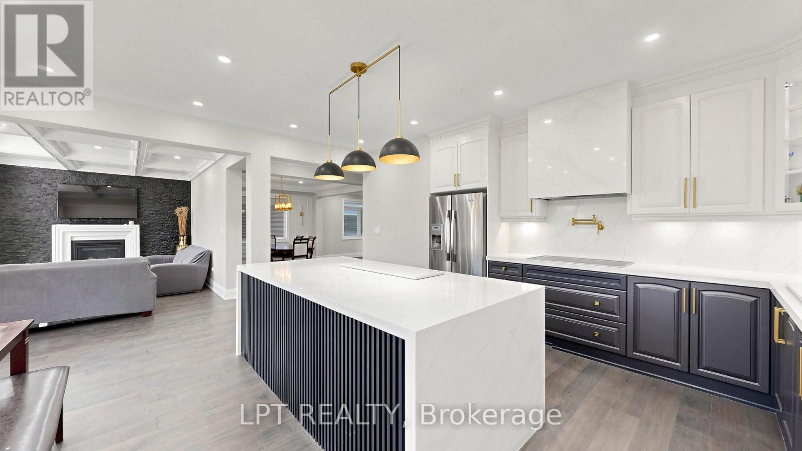 4 Plentywood Drive Property Photo 13