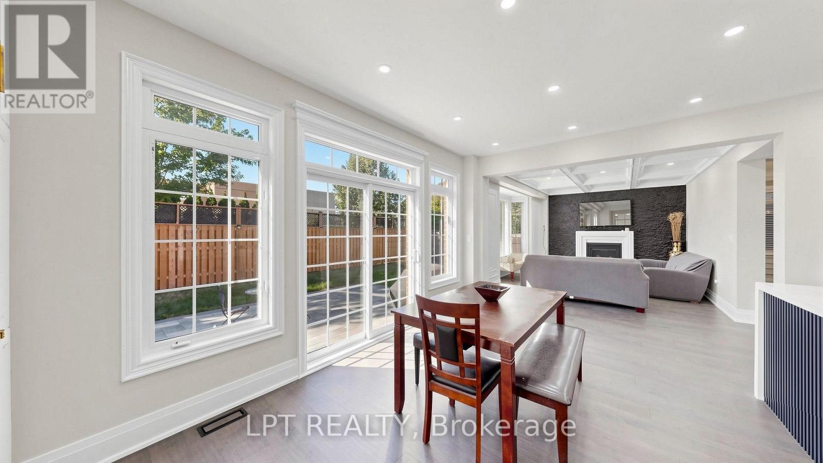 4 Plentywood Drive Property Photo 14
