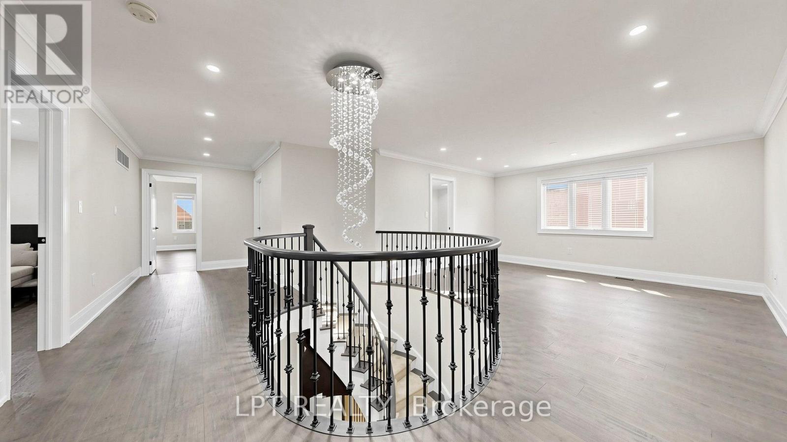 4 Plentywood Drive Property Photo 18